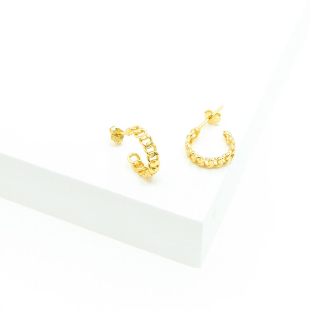 Aleja Cuban Link Chain Huggie Hoop 18K Gold S925